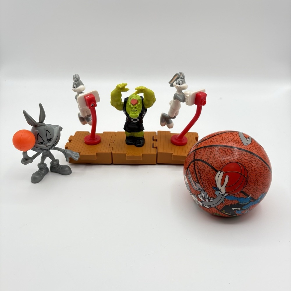 Lot Of 5 Space‎ Jam Toys